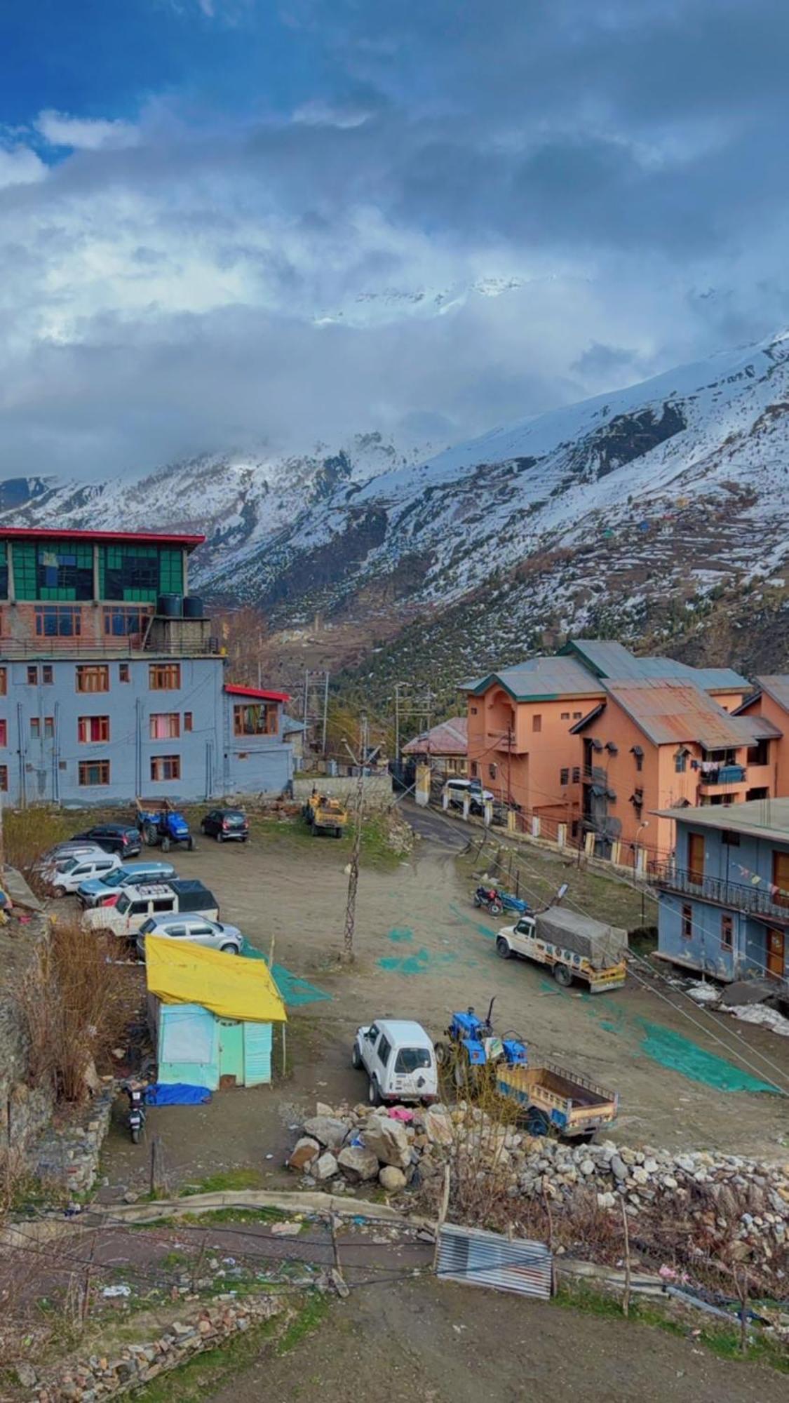 Lha Pomo Daire Kyelang Dış mekan fotoğraf